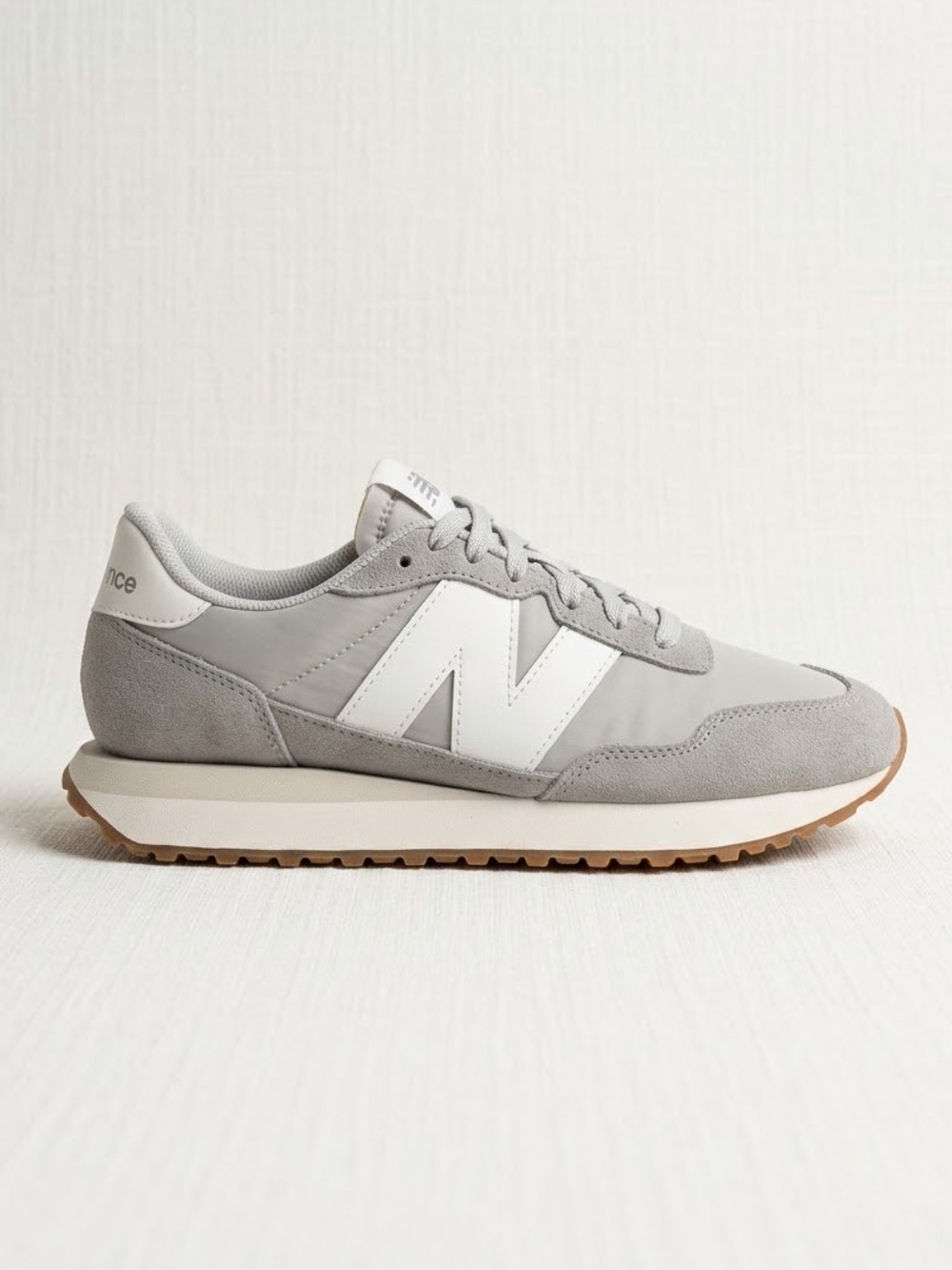 NEW BALANCE 237 Marblehead Raincloud White Gum Sneakers WS237NM Women's 9.5